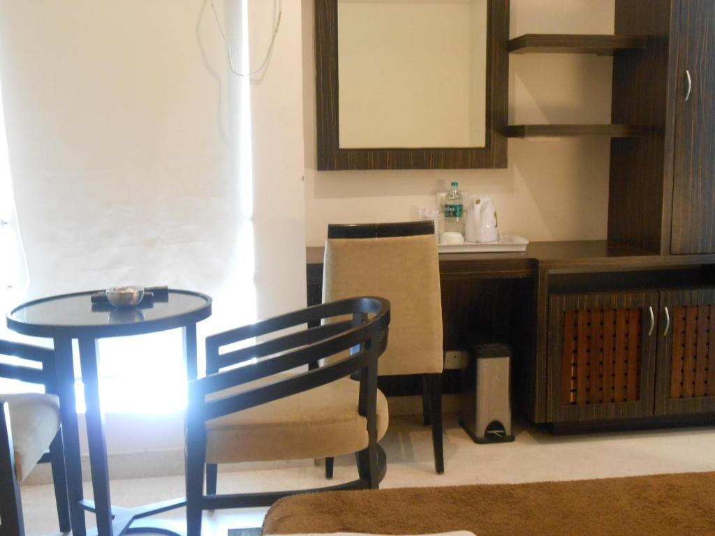 Hotel Victerrace Regency Kolkata Room photo